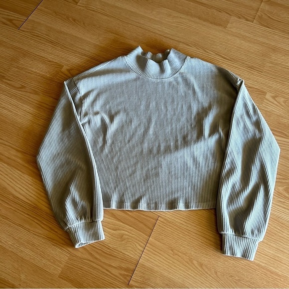 Altar’d State Gray Puff Sleeve Sweater Women’s Medium - Picture 1 of 8